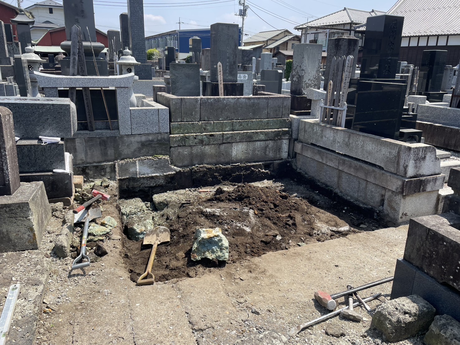墓地解体の様子