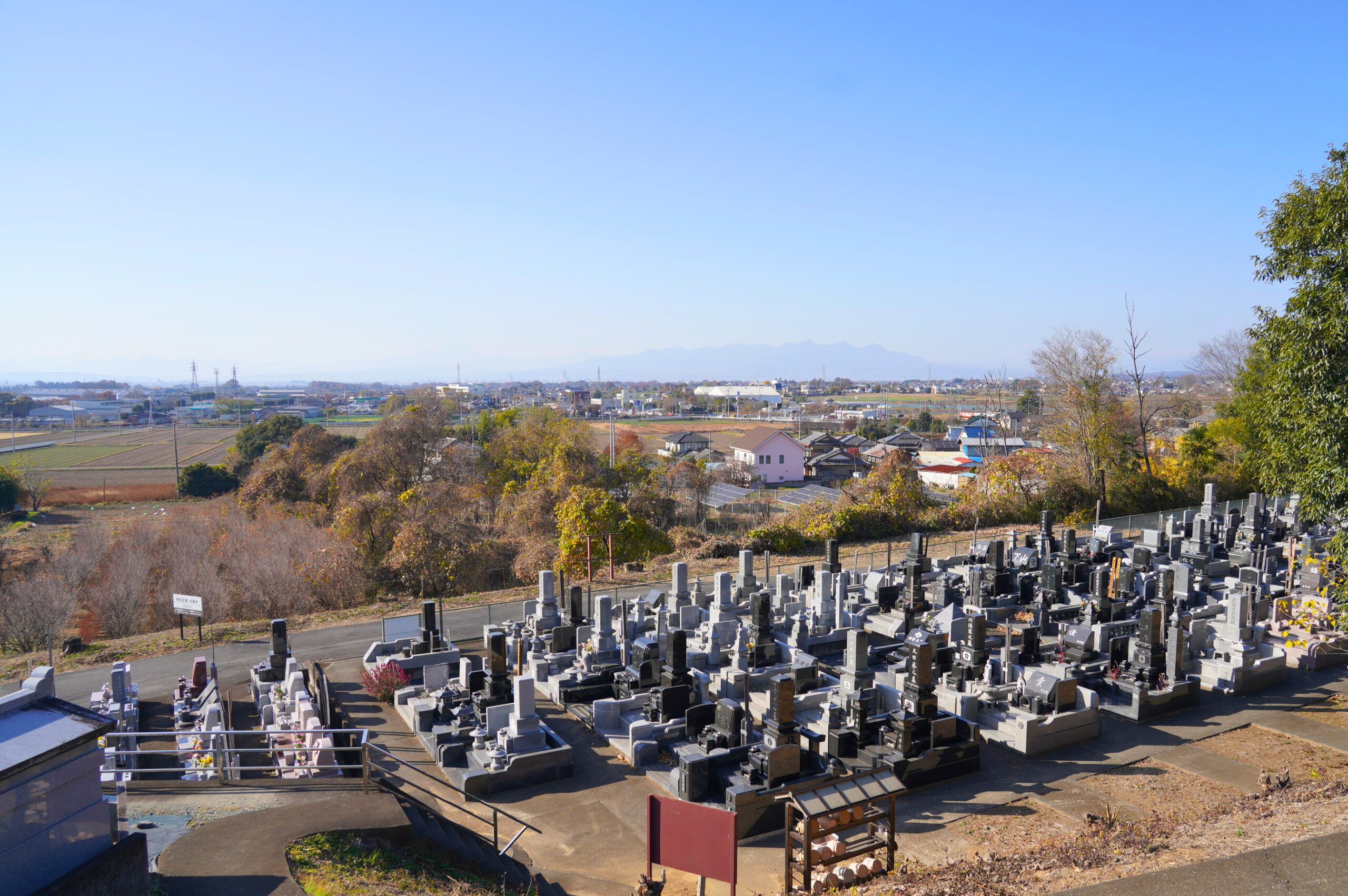 石山霊園 榛名山・妙義山・群馬県庁が一望できる