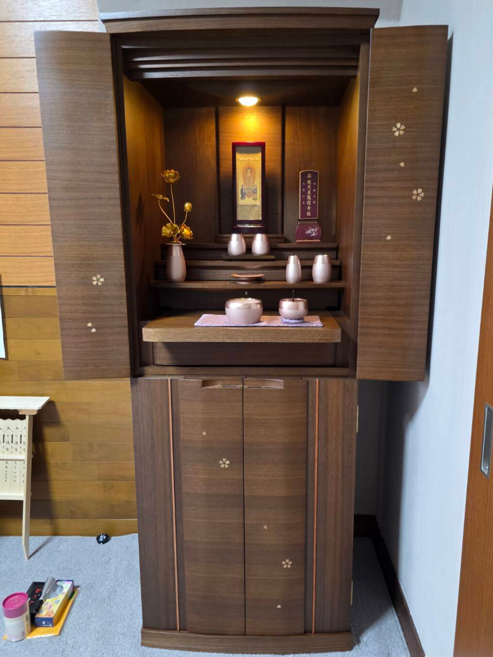 ウォールナットの仏壇