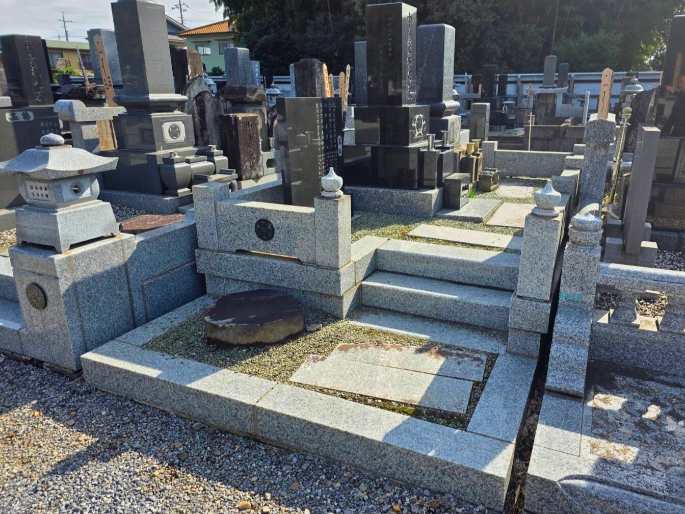 リフォーム前の旧墓石
