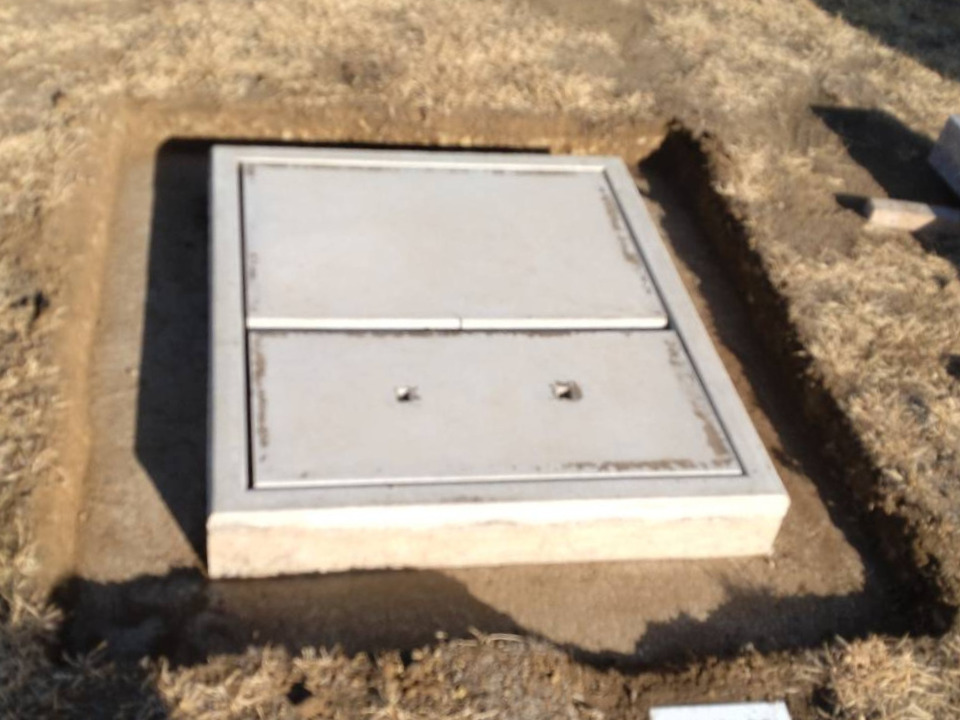 墓石建立前の墓地の様子